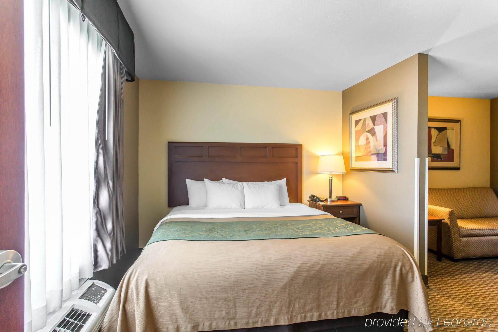 Comfort Inn&Suites Madisonville Extérieur photo
