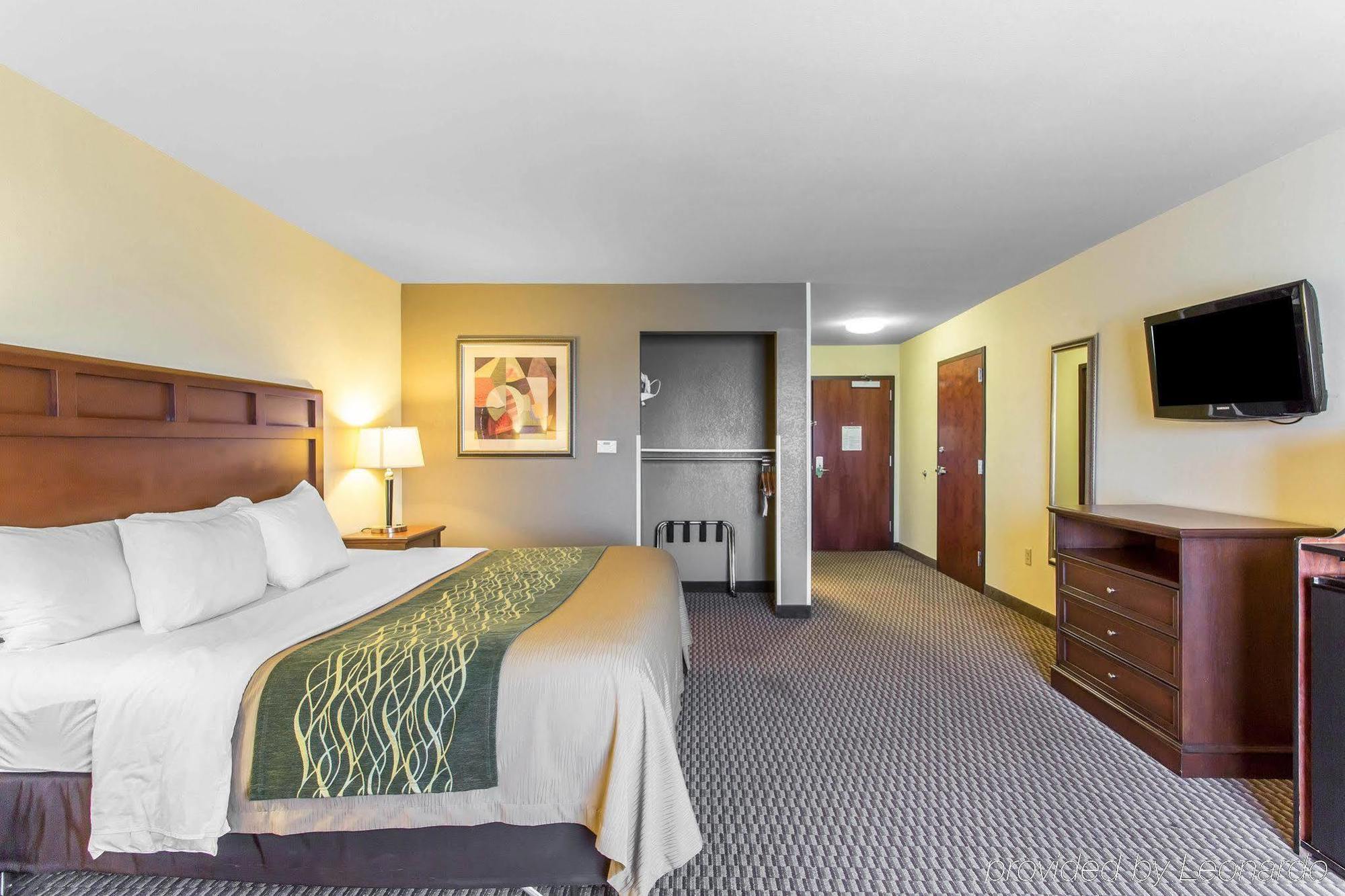 Comfort Inn&Suites Madisonville Extérieur photo